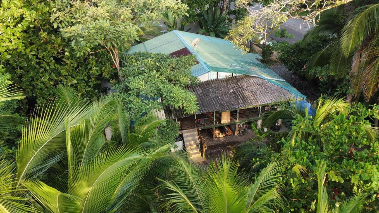Hostel Casa Mamre Cahuita Zewnętrze zdjęcie